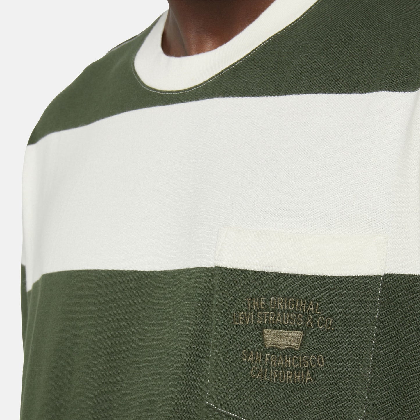 LEVIS 001R8-0000 STEPPED HEM S/S TEE-WHT/GRN