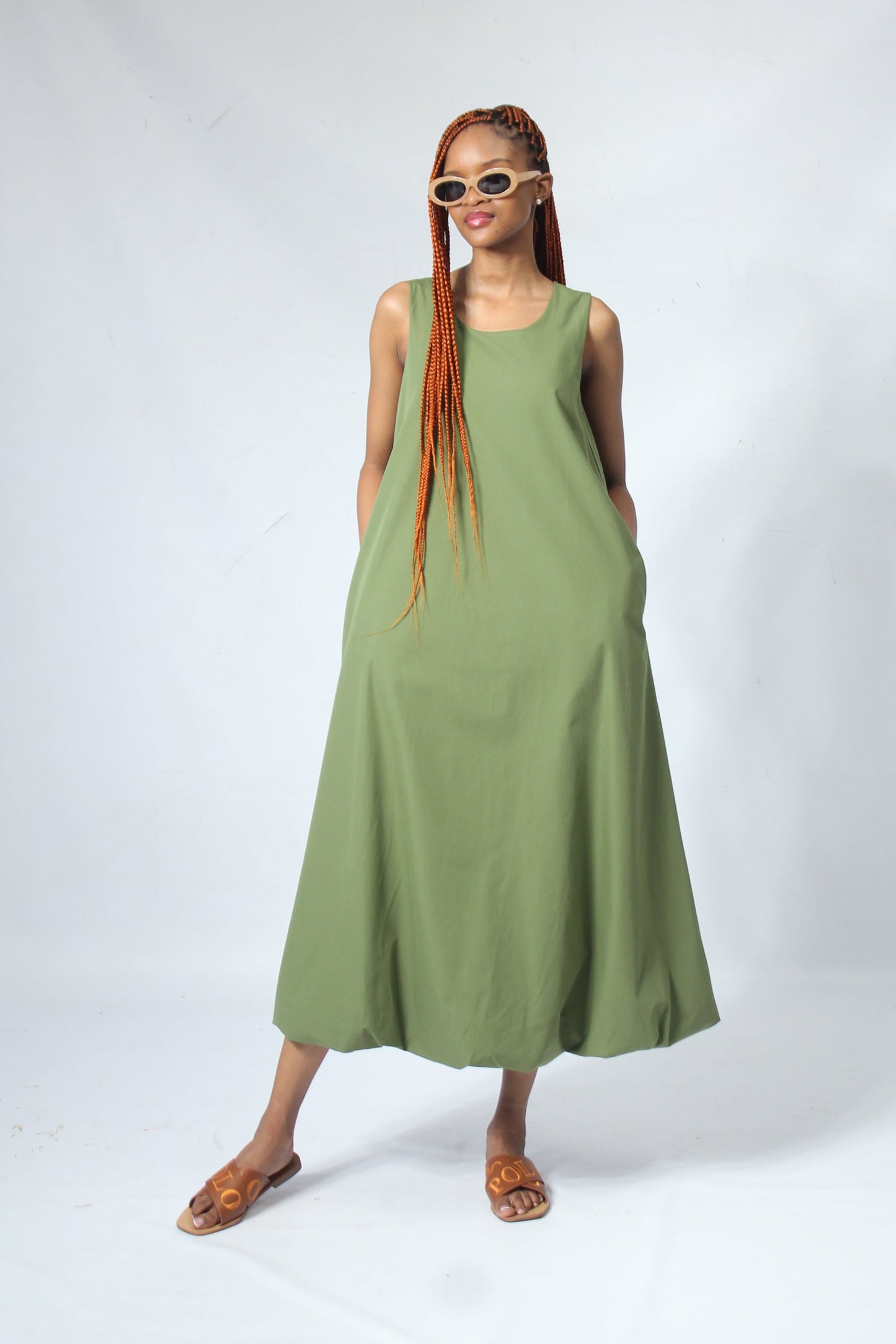 ALORA OPT5 S/LESS BUBLE HEM DRESS-OLIVE