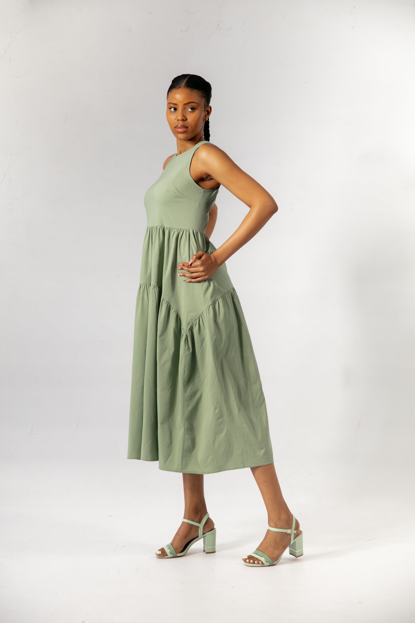 AUTOGRAPH OPT1 SLEEVELESS TIRED DRESS(FS1915)-SAGE