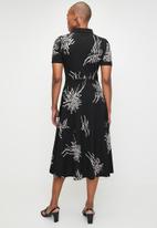 POLO ZOE SS PRINTED GOLFER DRESS-BLACK