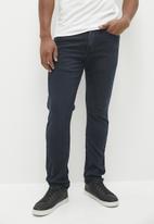 LEVIS A5403-0015 502 CHICKEN OF THR WOODS ADV TAPER JEAN-CHARCOAL